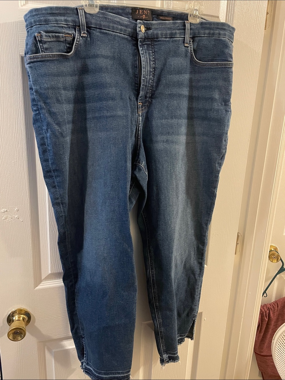 Jen 7 Size 22 High-Rise Slim Straight Jeans